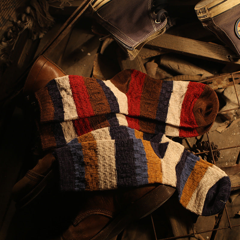 粗綫撞色條紋潮流中筒襪