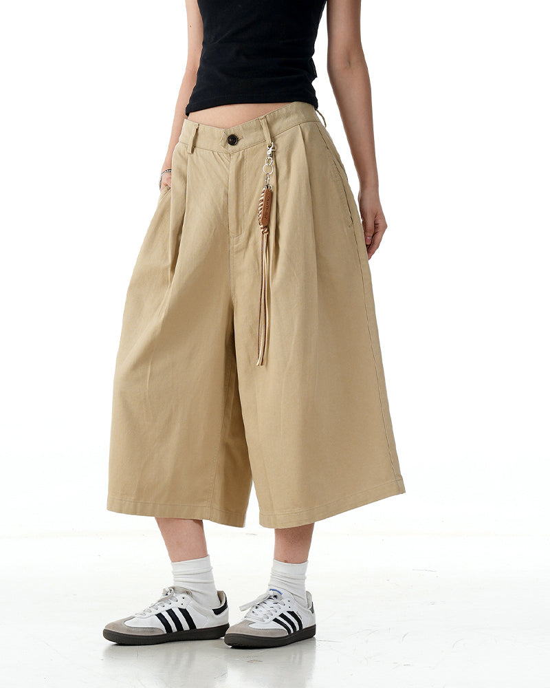 Simple breathable shorts