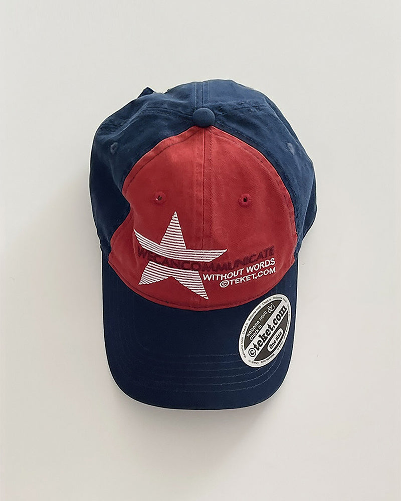 レトロなカラーブロックのベースボールキャップ