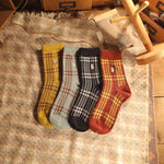 復古千鳥格卡通女中筒襪