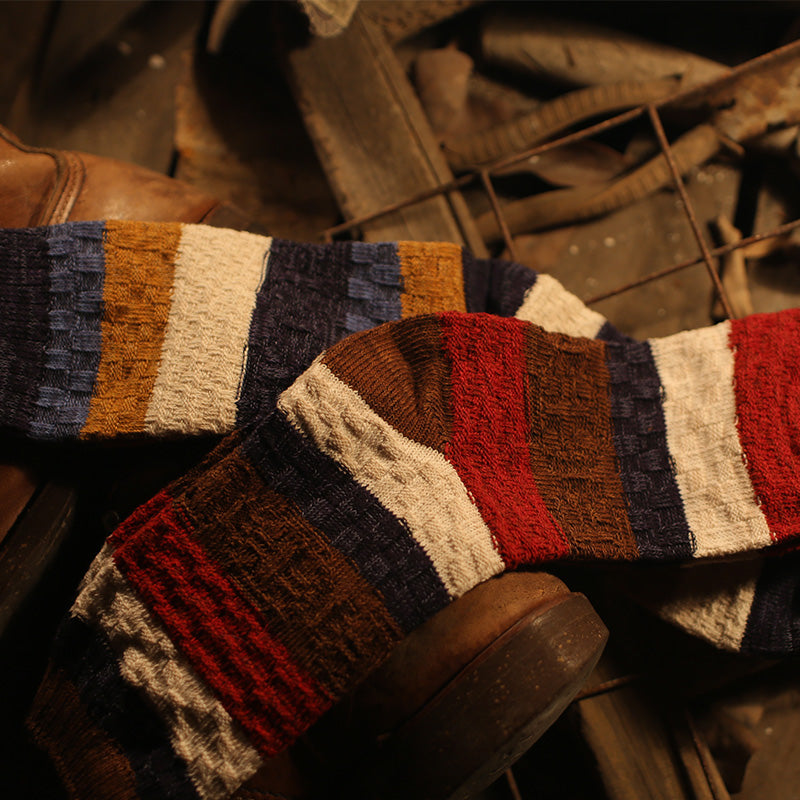 粗綫撞色條紋潮流中筒襪