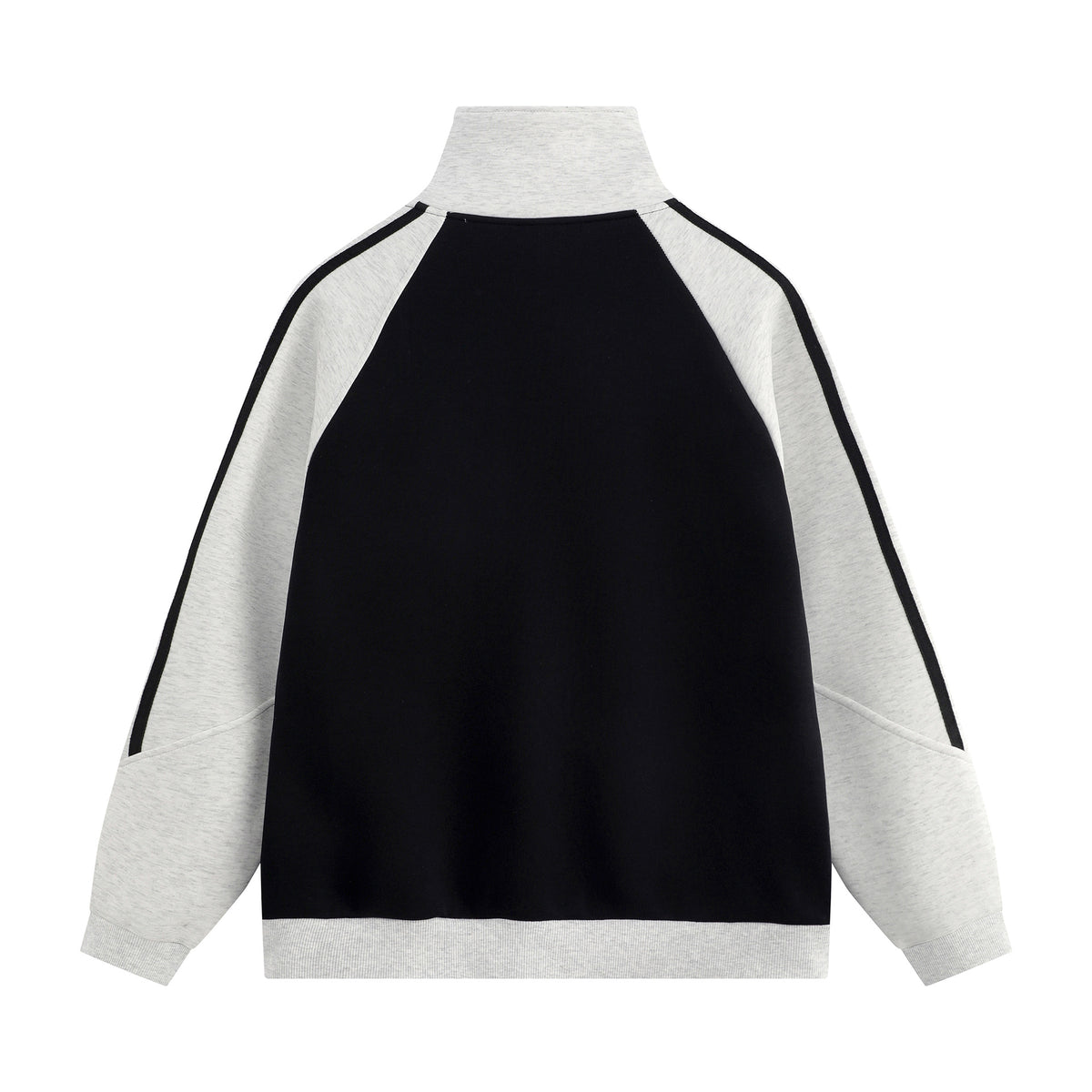 배색이 돋보이는 루즈하고 활용도가 높은 커플 자켓