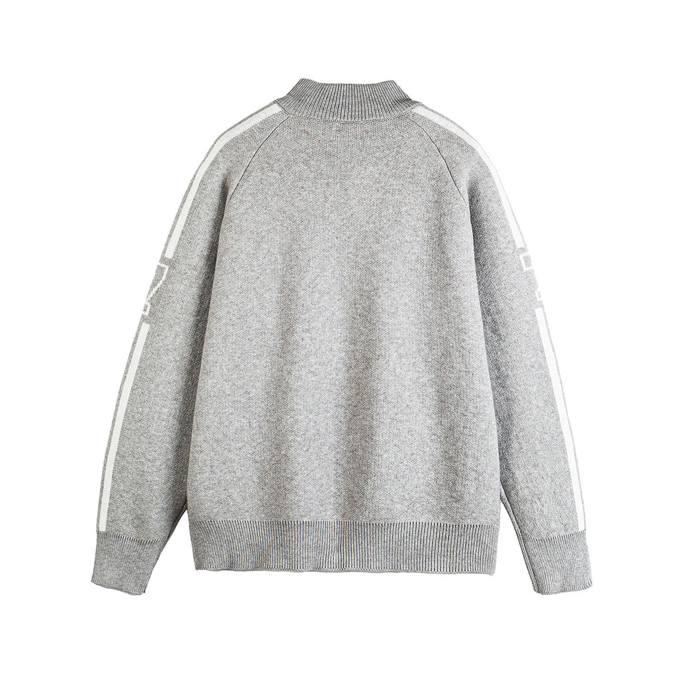 컬러 블록 니트 소재의 활용도 높은 코트