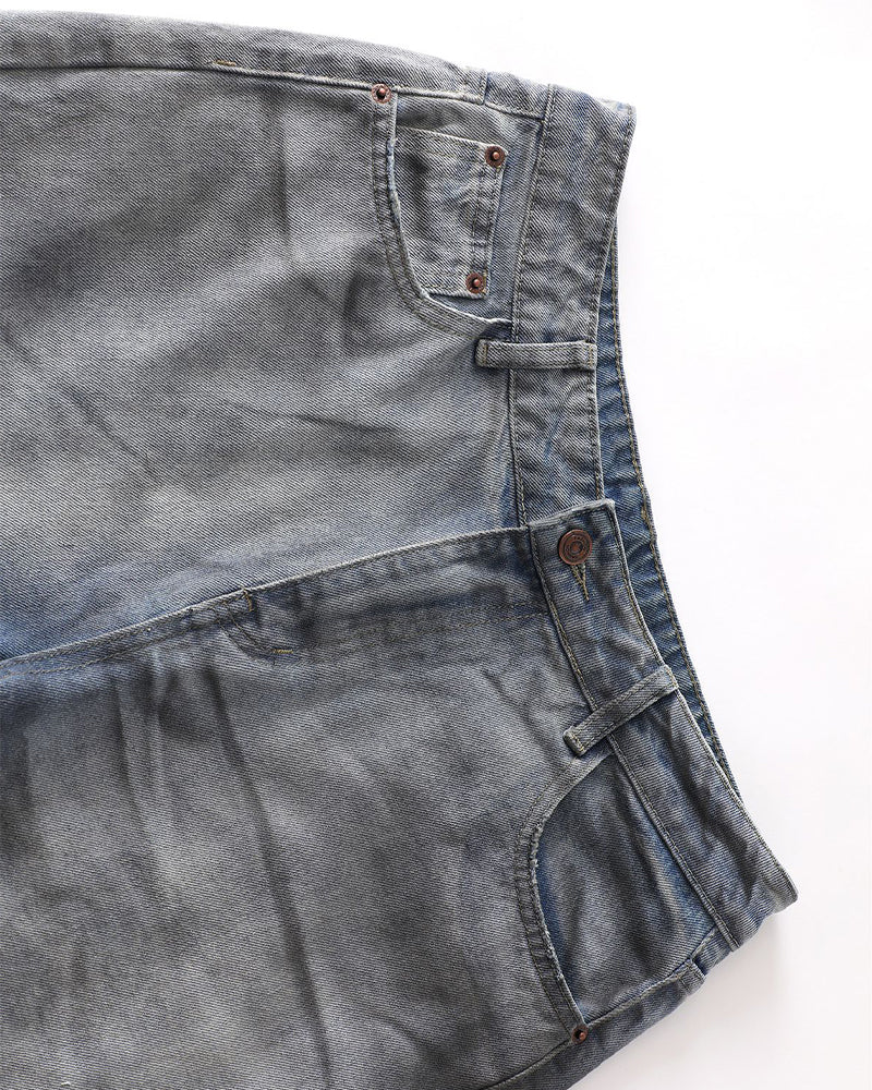 水洗破洞直筒牛仔褲