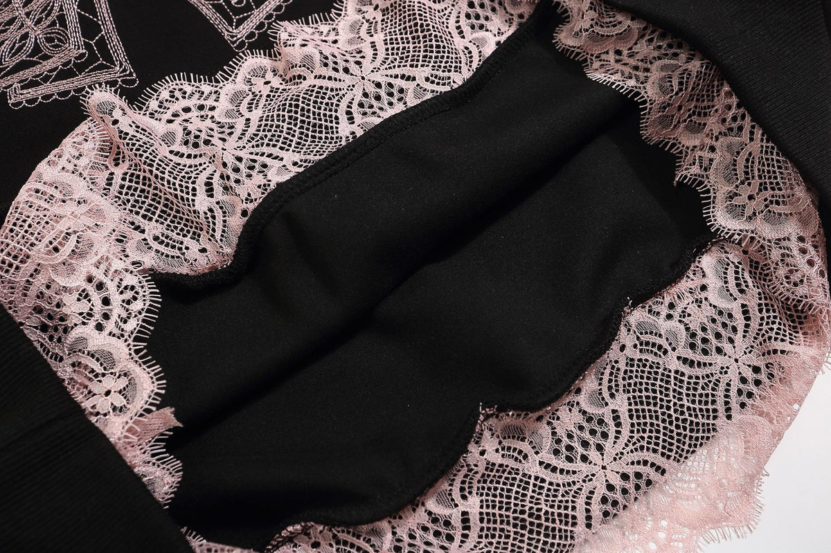 Retro lace hooded sweatshirt