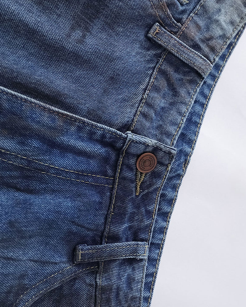 水洗牛仔直筒褲