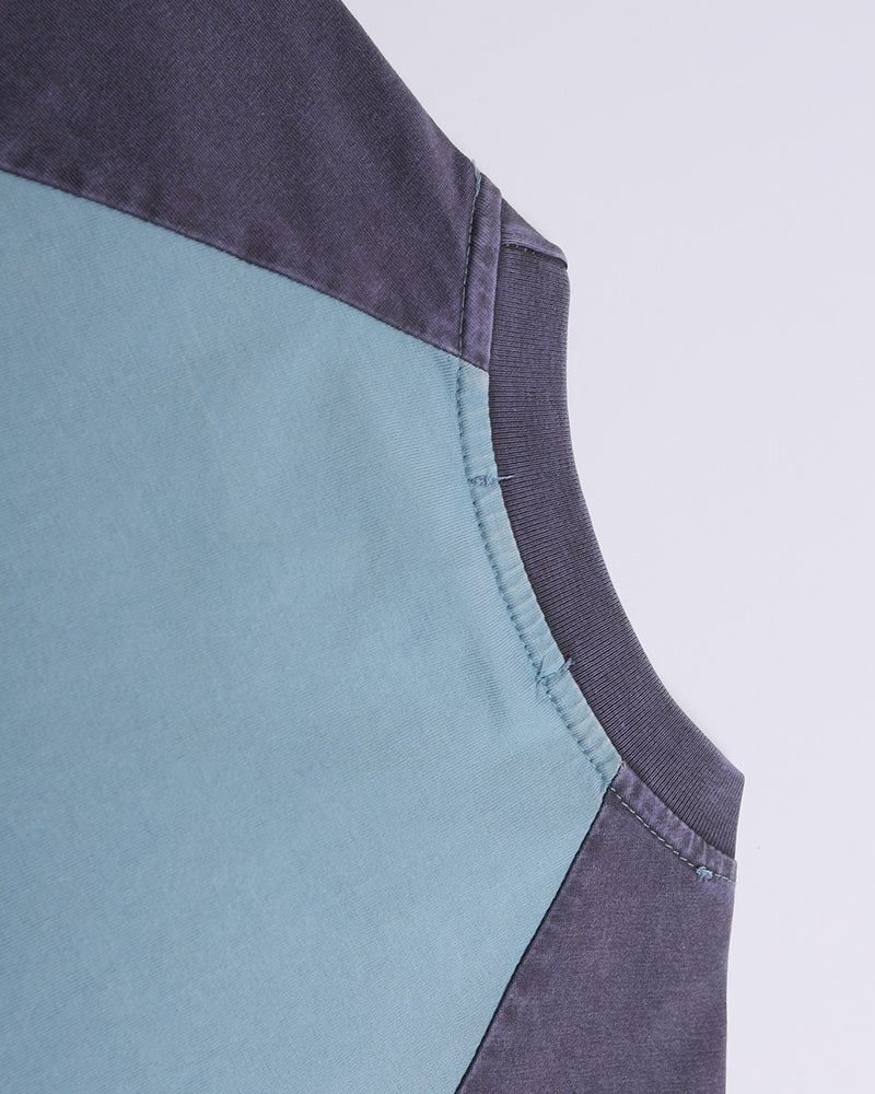 대조적인 컬러 스티칭 짧은 소매