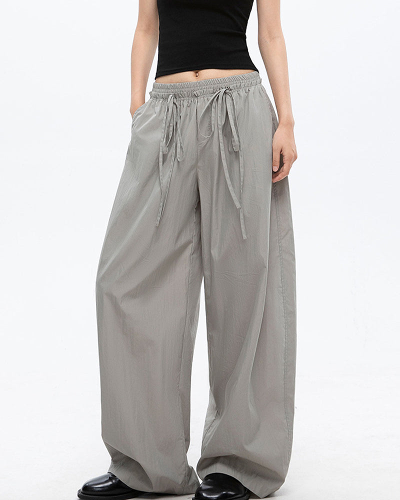 Bow straight pants