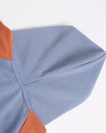 Contrast color lettering versatile jacket