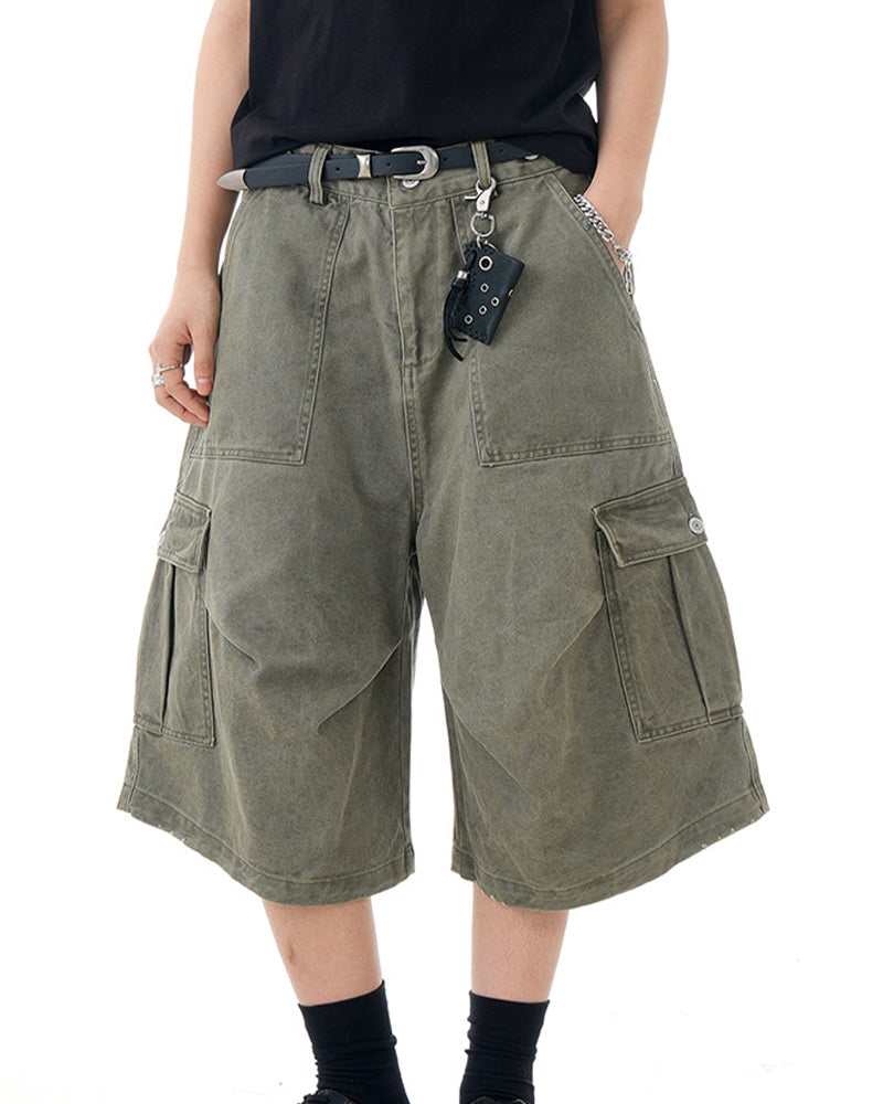Retro multi-pocket cargo shorts