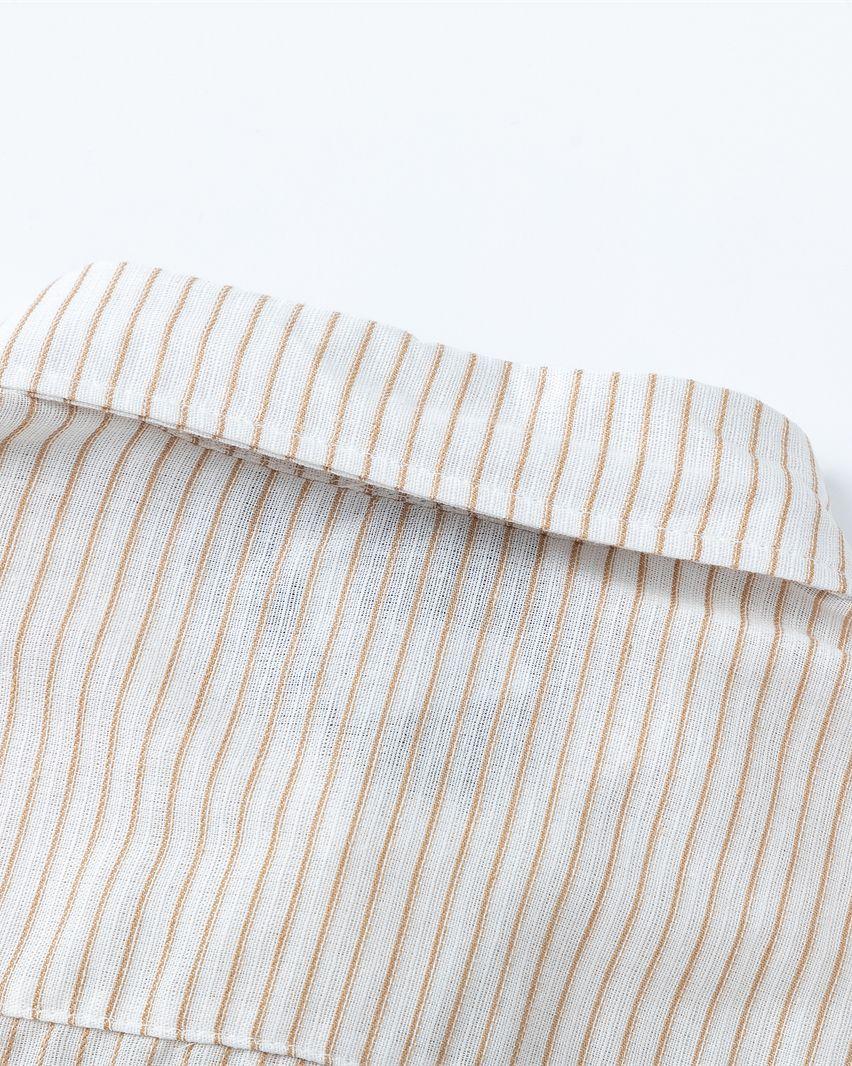 Simple vertical striped short-sleeved shirt