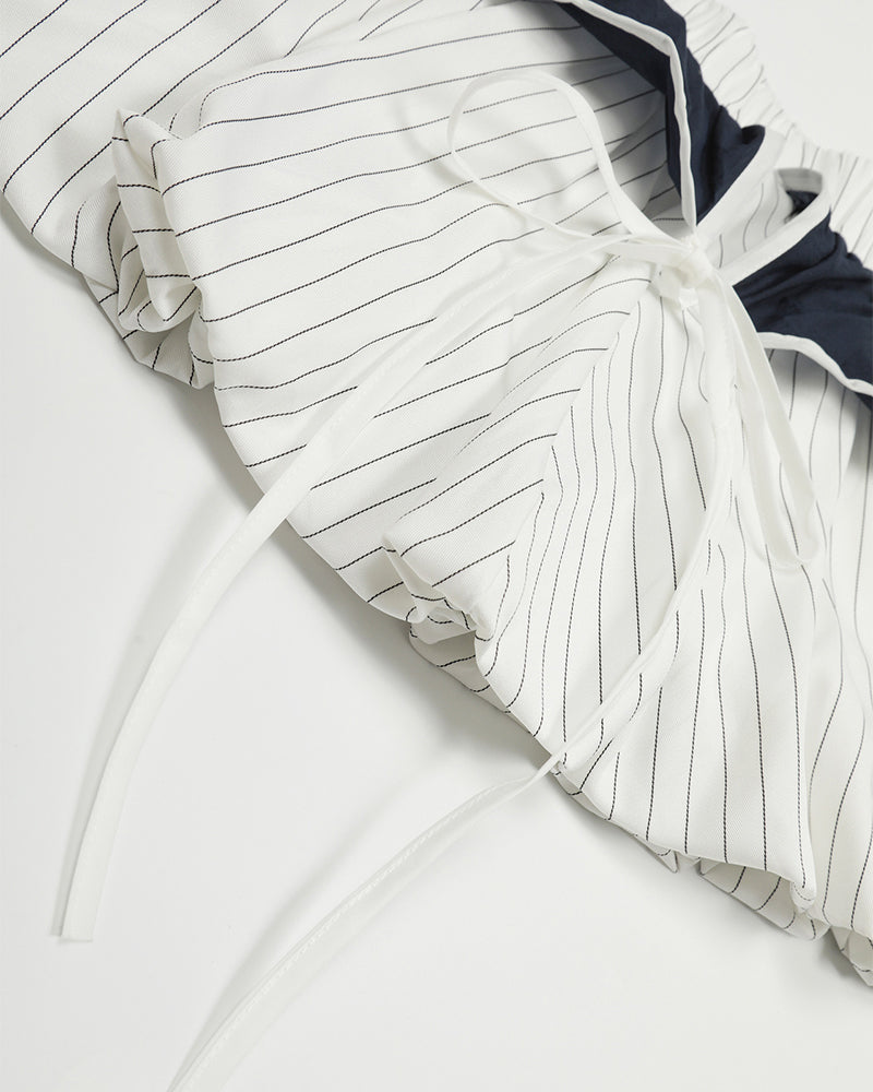 休閑設計感短裙