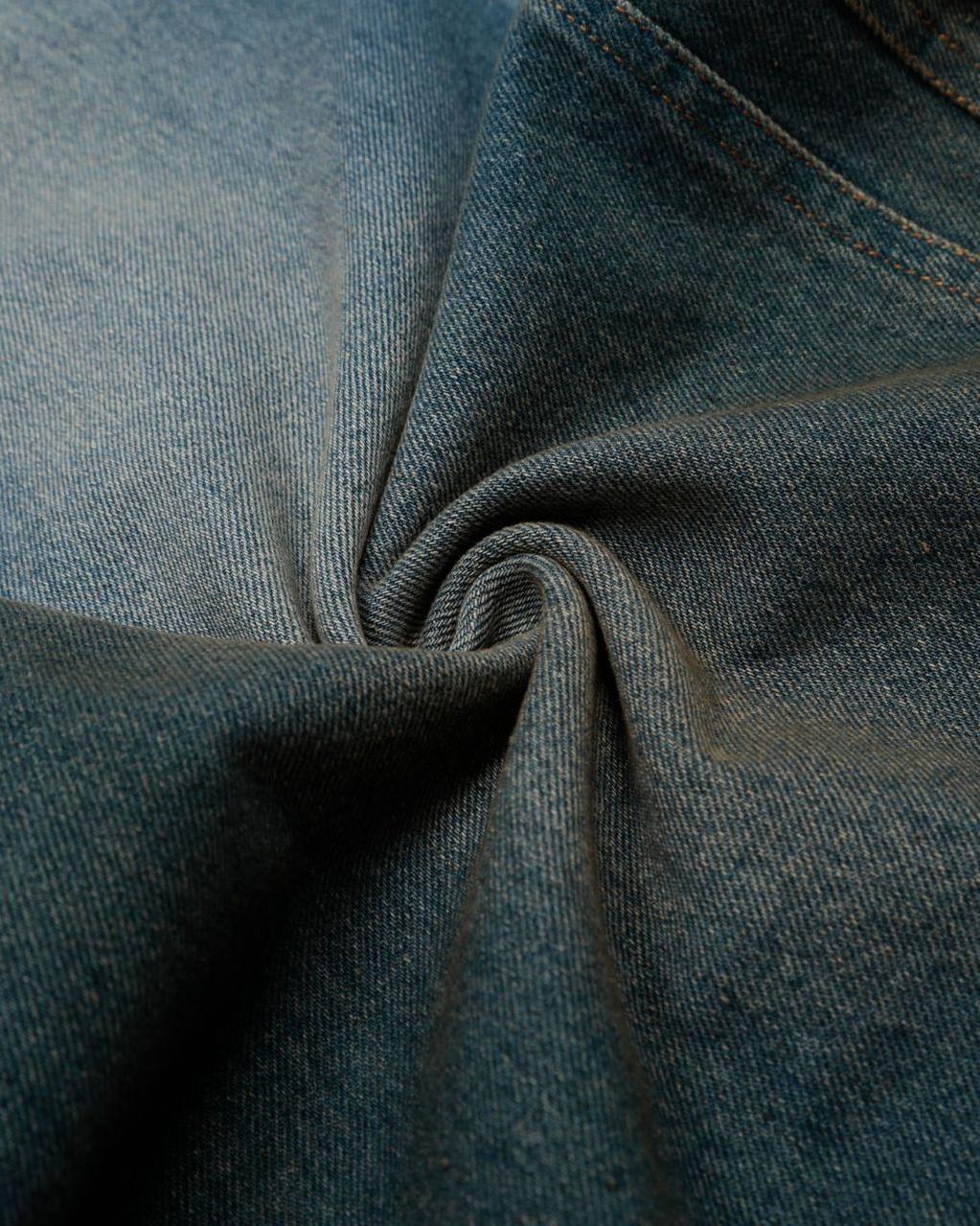 심플한 루즈한 데님 반바지