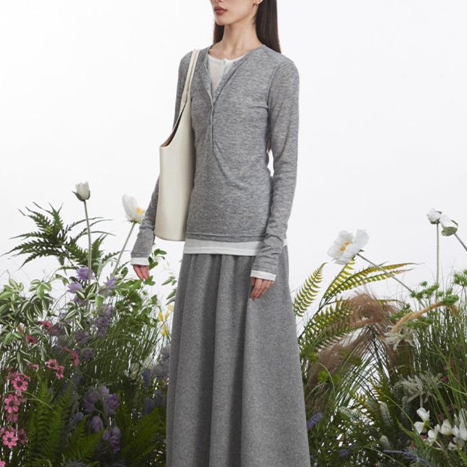 Preppy style fake two-piece top (women's style)