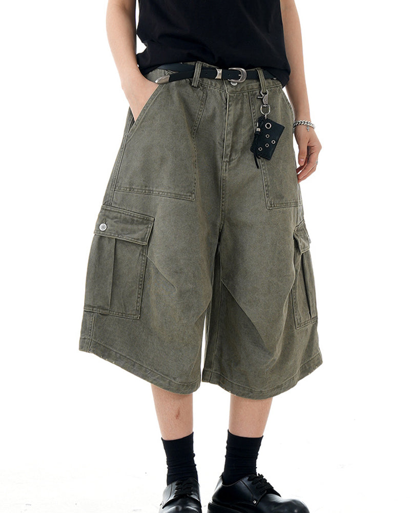 Retro multi-pocket cargo shorts