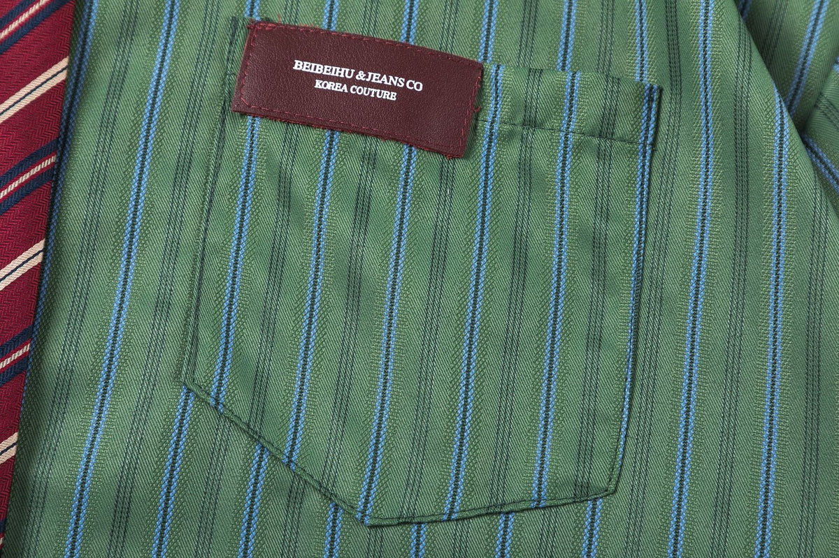 Striped shirt with vintage tie