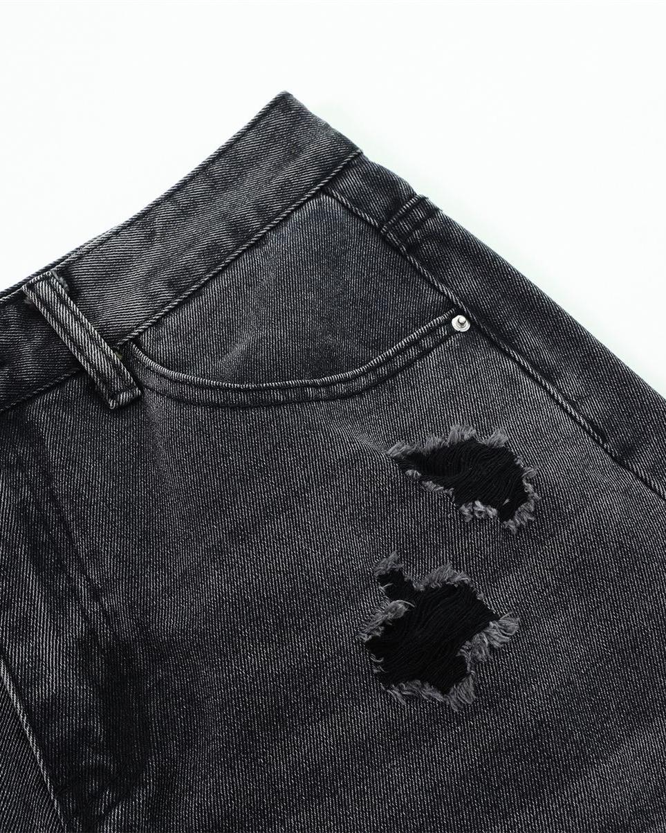 水洗破洞牛仔褲