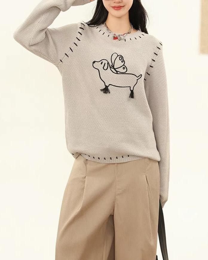 Short knitted sweater (women's style)