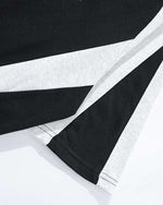 루즈한 반소매와 대비되는 레트로 패치워크