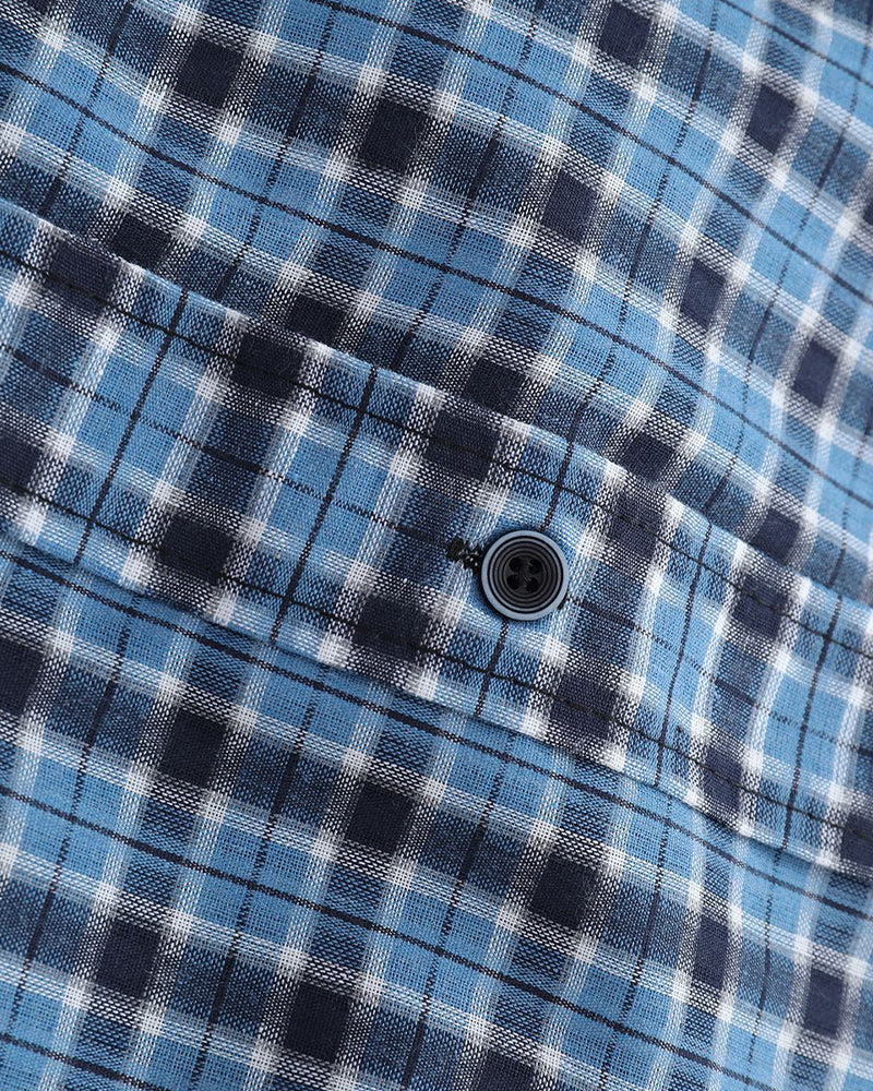 plaid long-sleeved shirt