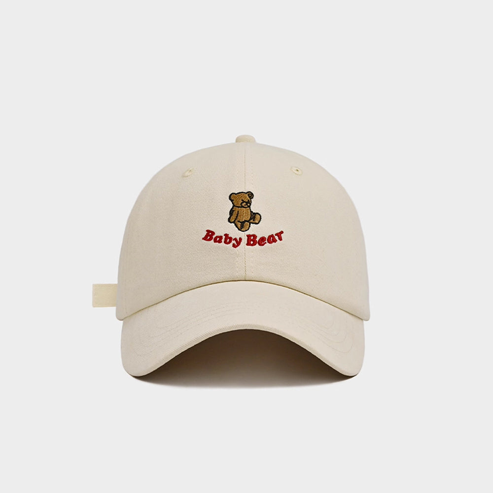 かわいいクマの野球帽