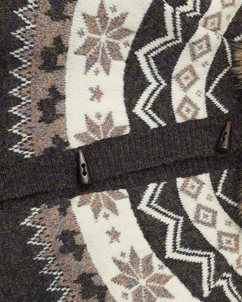 탈부착 가능한 후드 니트웨어