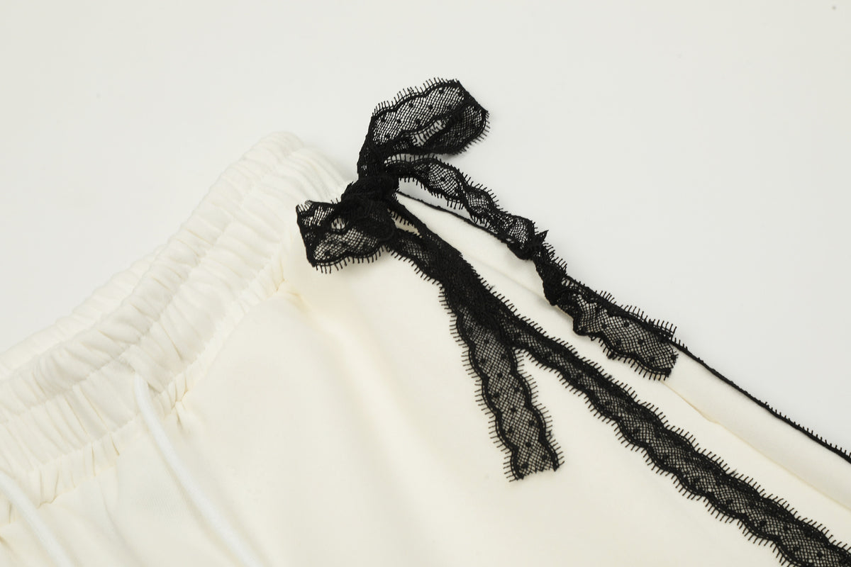 Cute embroidered casual trousers