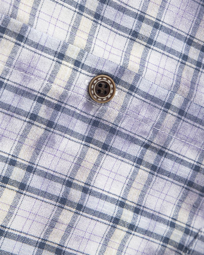 休閑格子短袖襯衫