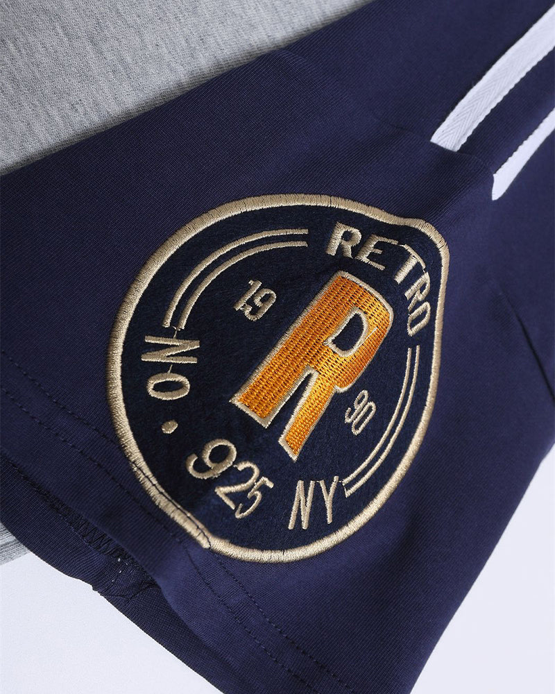 대조적인 색상의 문자 짧은 소매