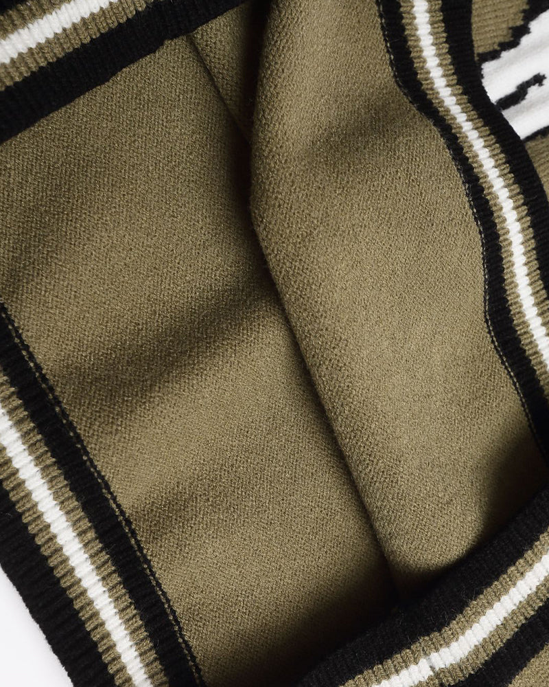 可愛奶牛圓領毛衣