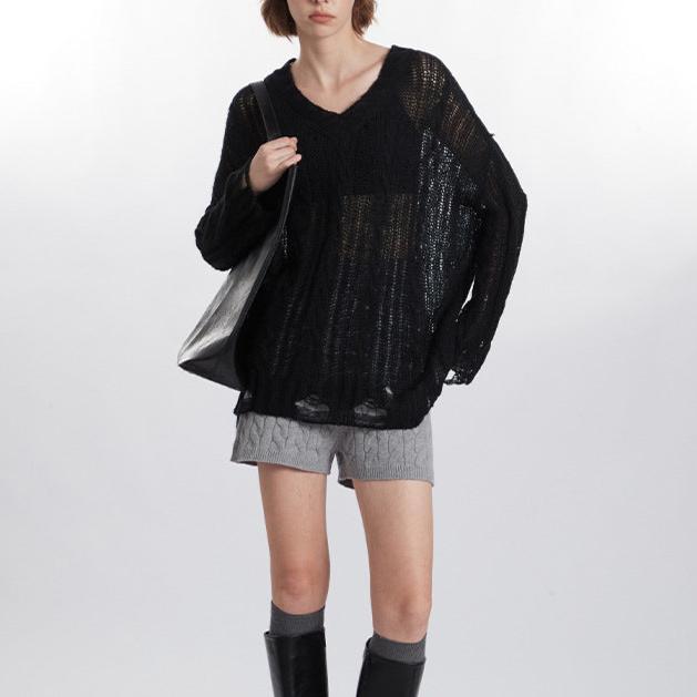 Lazy hollow knitted sweater (women's style)