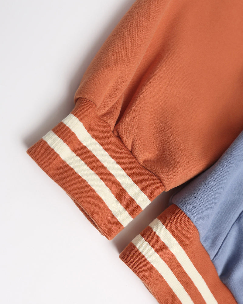 Contrast color lettering versatile jacket