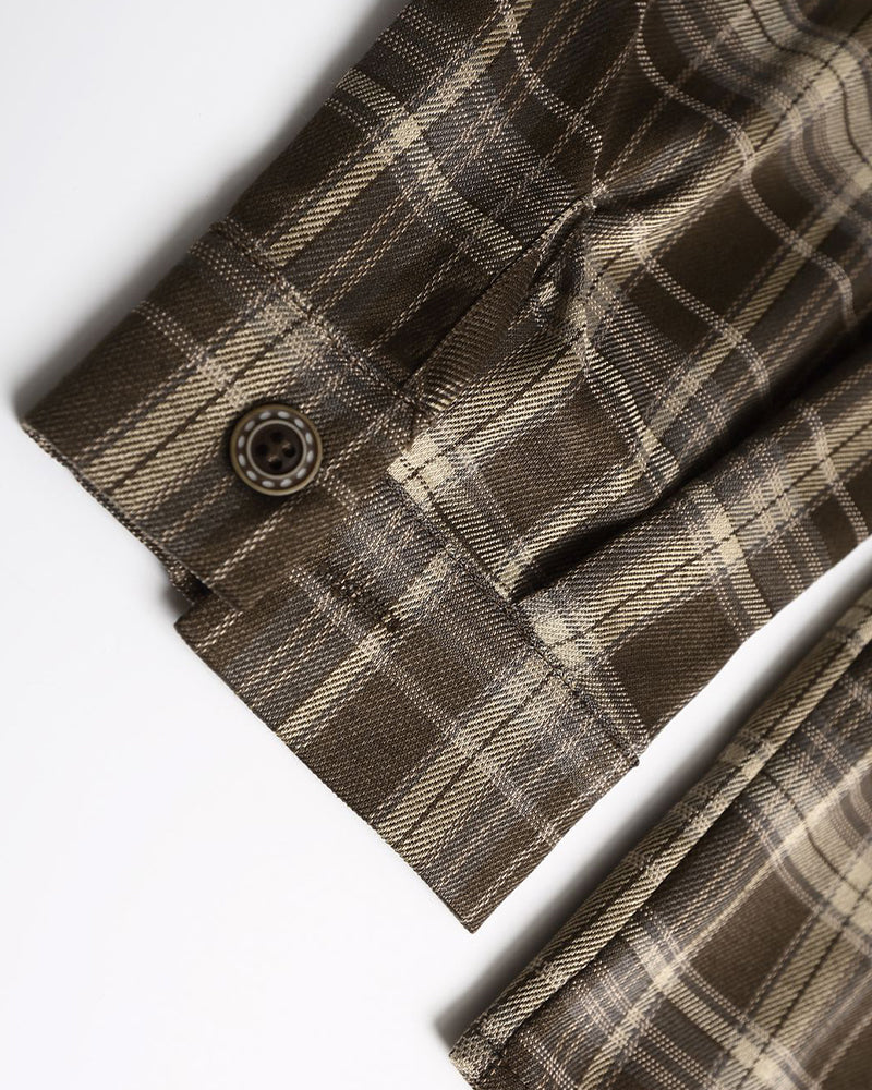 Embroidered plaid long-sleeved shirt