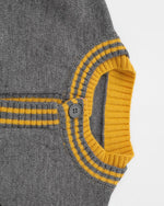 대비색 크루넥 스웨터