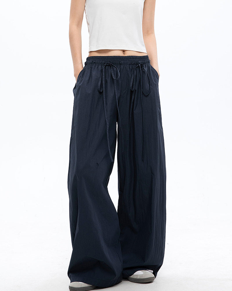 Bow straight pants