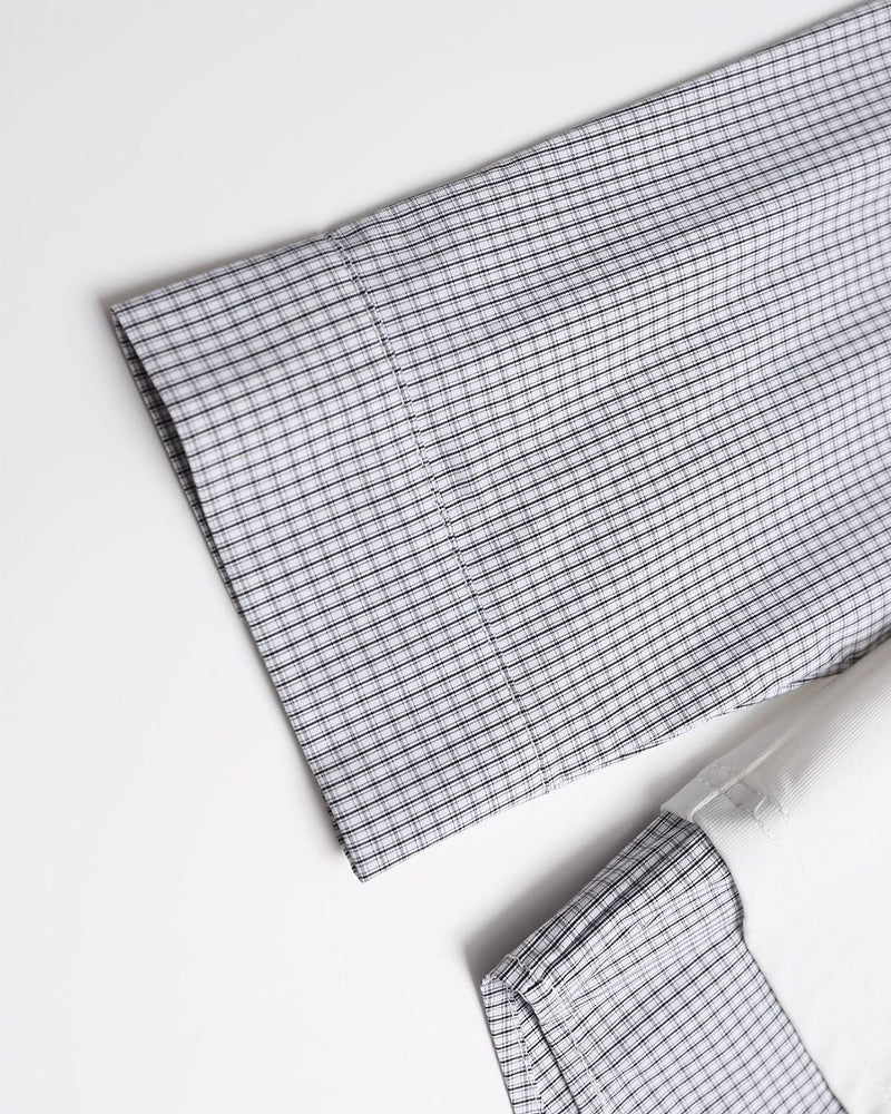 Spliced fake two-piece long sleeves