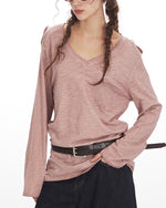 Simple, fitted top (women's)