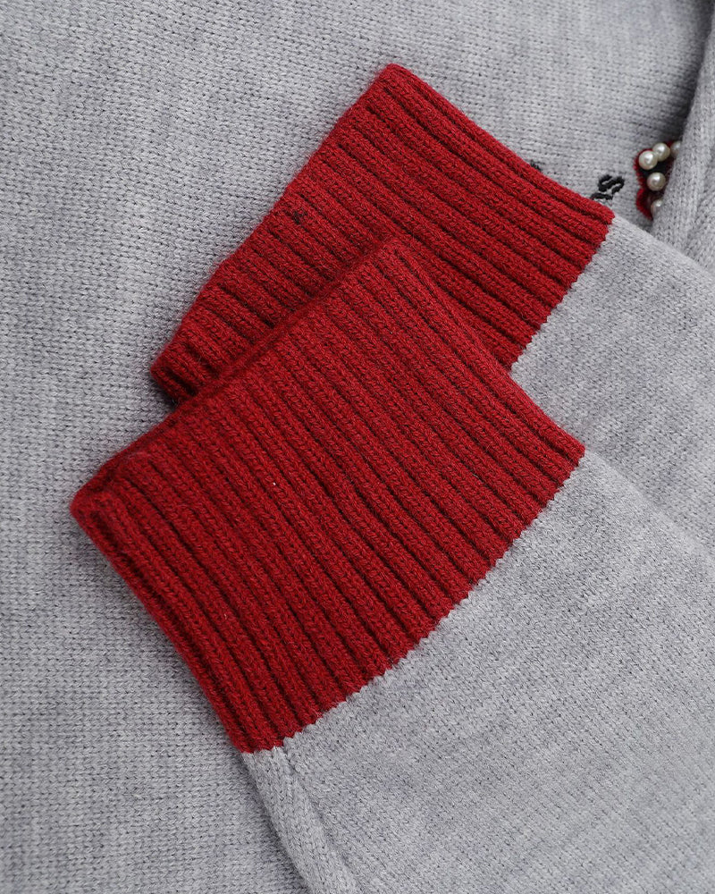 Contrast Butterfly Pullover Sweater