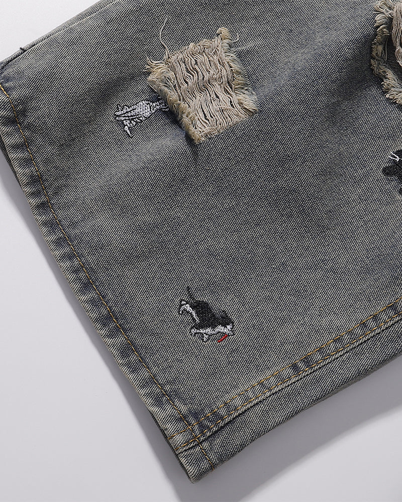 Puppy Embroidered Cropped Shorts