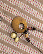 Vertical striped necklace short-sleeved shirt
