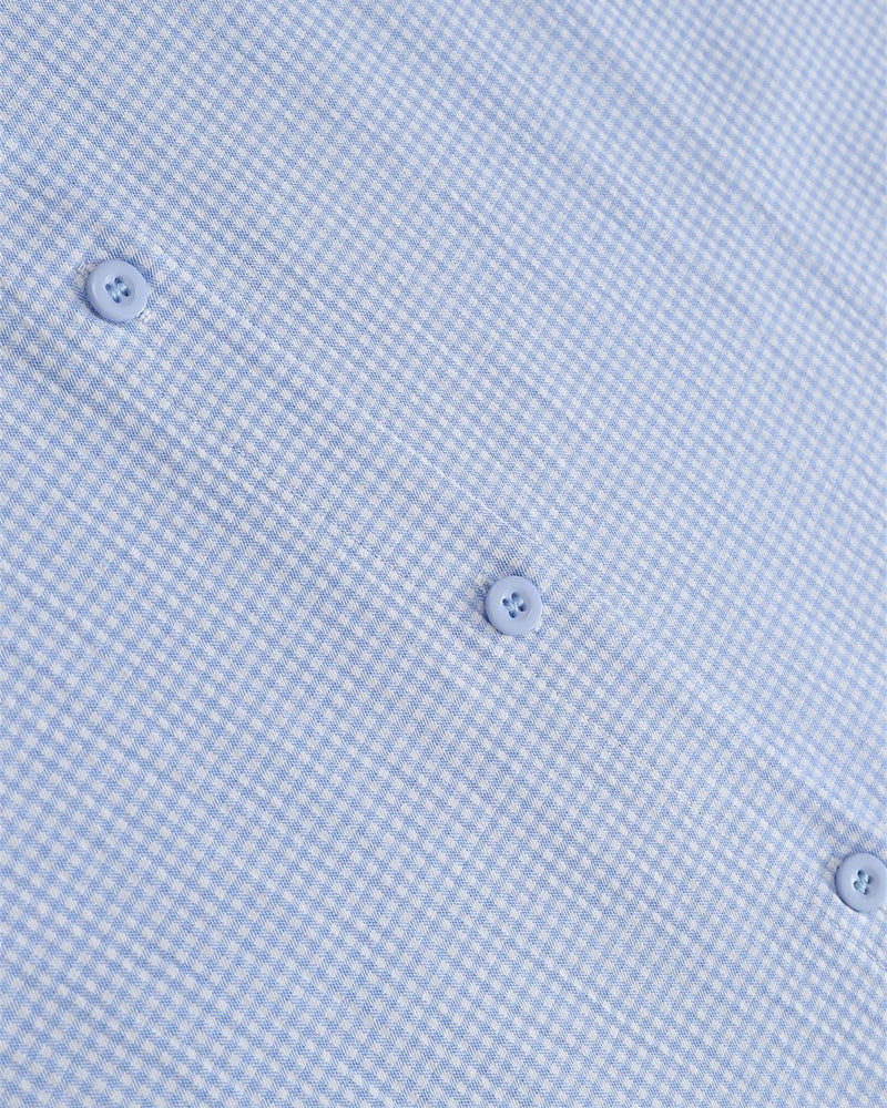 Embroidered plaid short-sleeved shirt