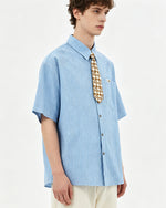 Casual striped short-sleeved shirt