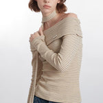 Striped contrasting one-shoulder long sleeves (women's style)