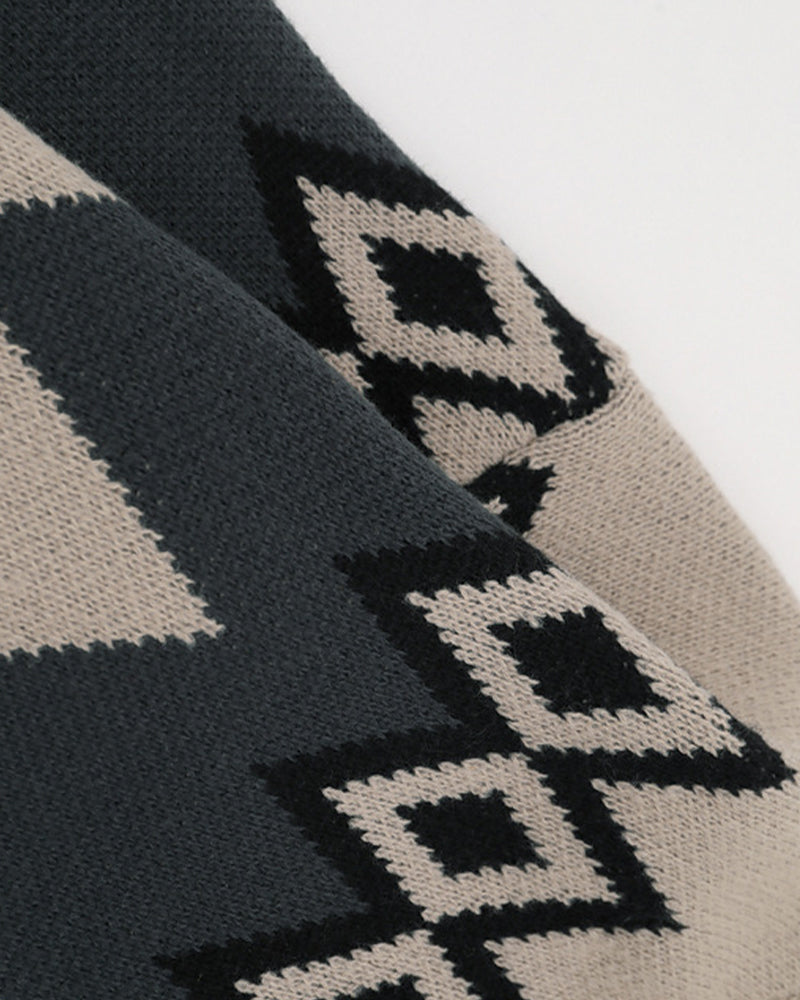 diamond-knitted jacket