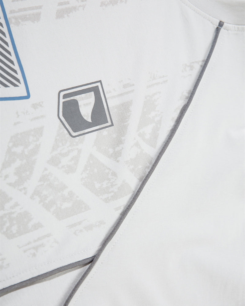 심플한 스포츠 스타일 반팔