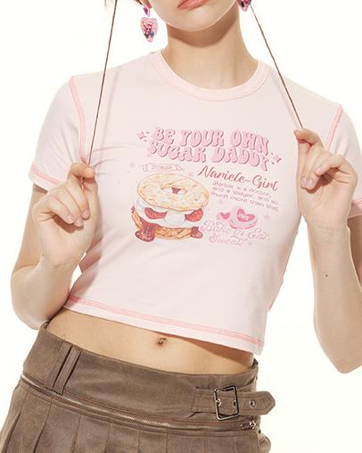 귀여운 탑스티치 짧은 소매