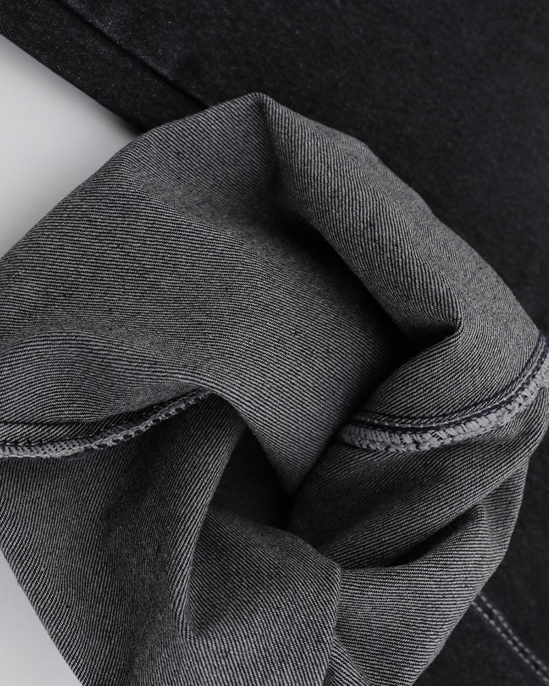 水洗直筒牛仔褲