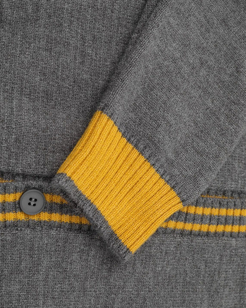 대비색 크루넥 스웨터