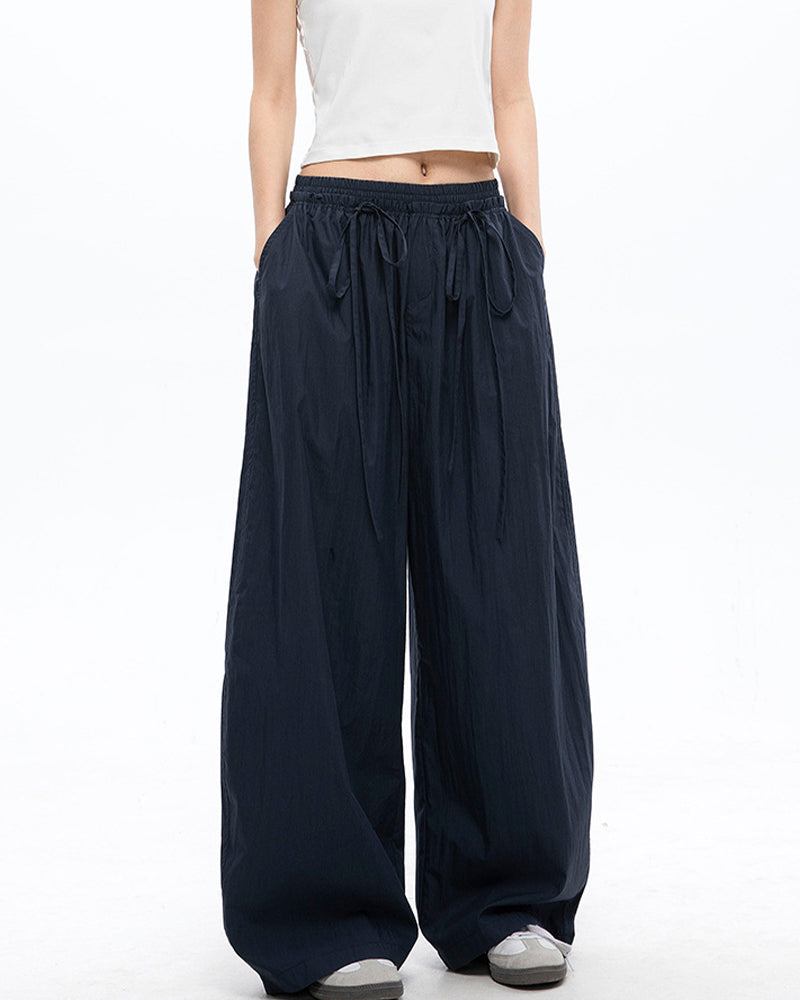 Bow straight pants