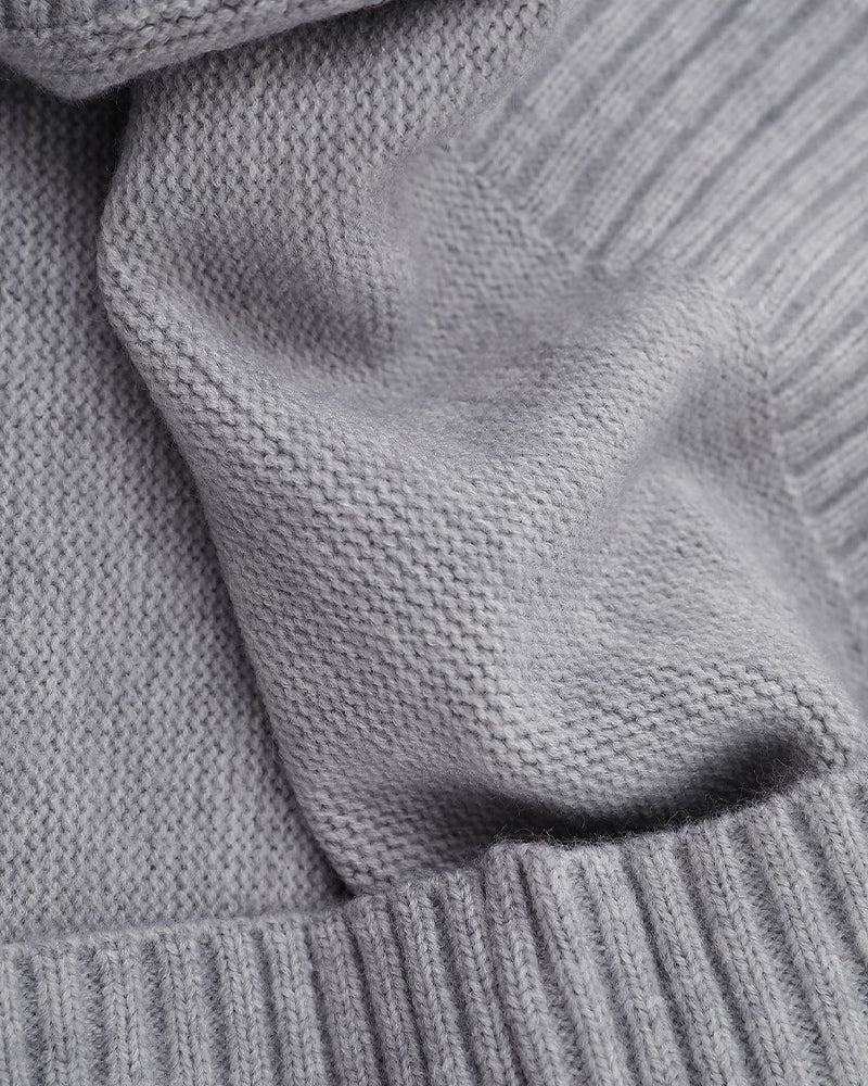 Contrast Butterfly Pullover Sweater